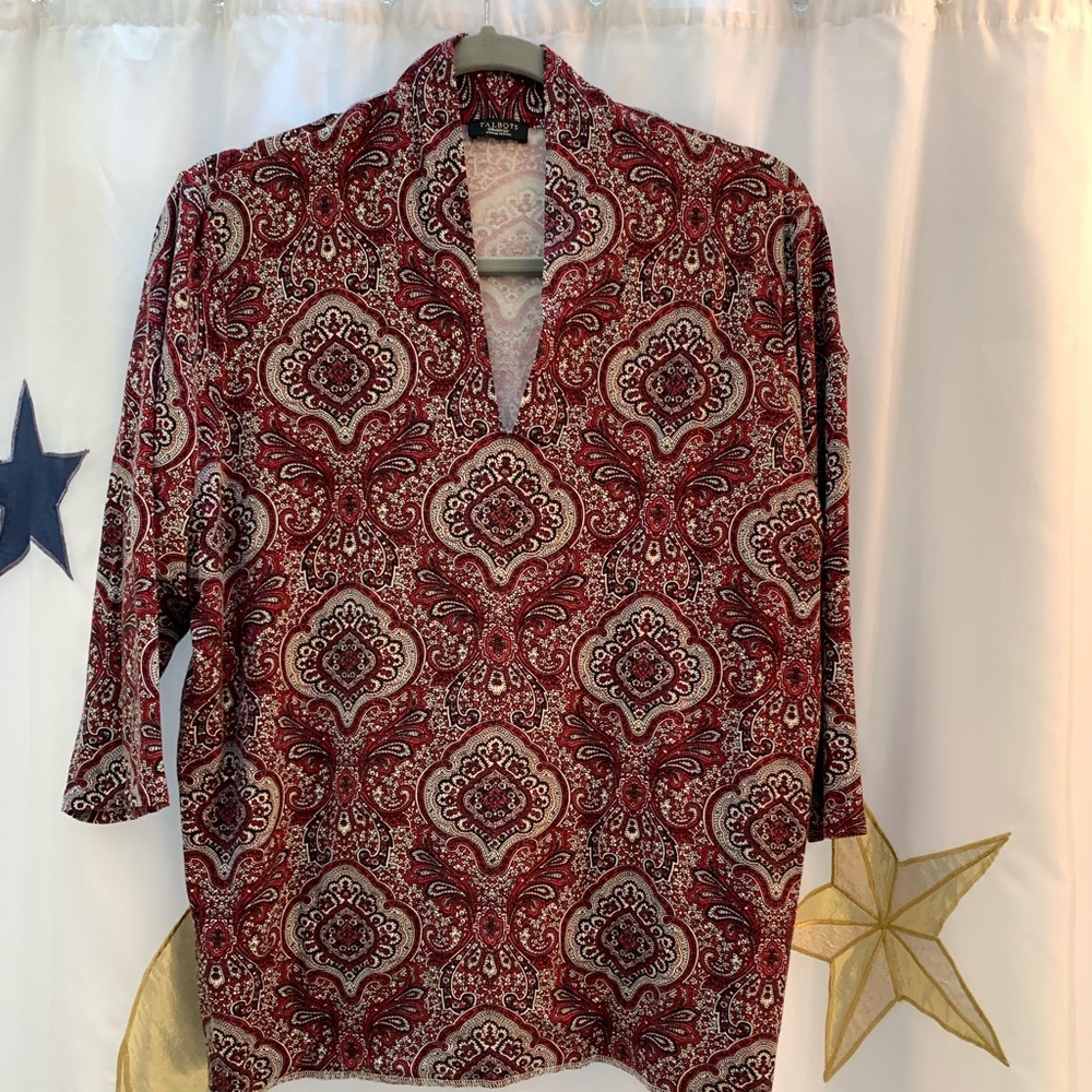 3/4 sleeve red black top
